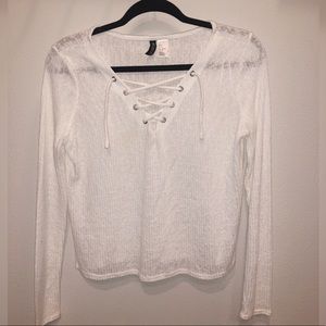 H&M Long Sleeve Lace-Up Knit Top